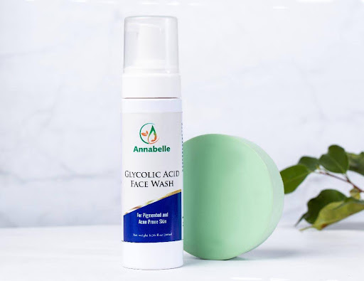 GLYCOLIC ACID FACE WASH - Image 3